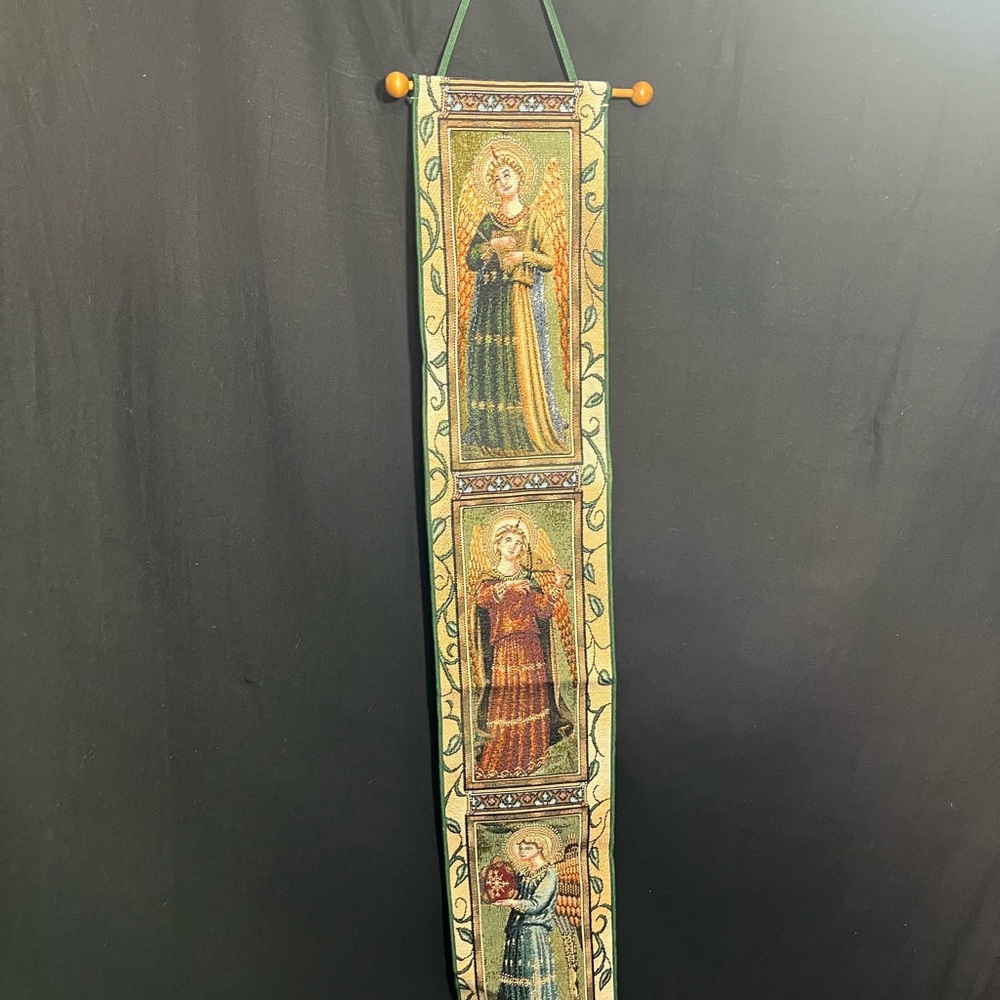 Angelica Concerto Decorative Bell Pull